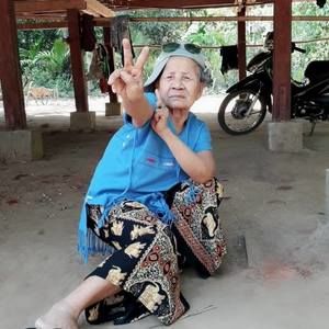 Meet your Posher, Saw karen